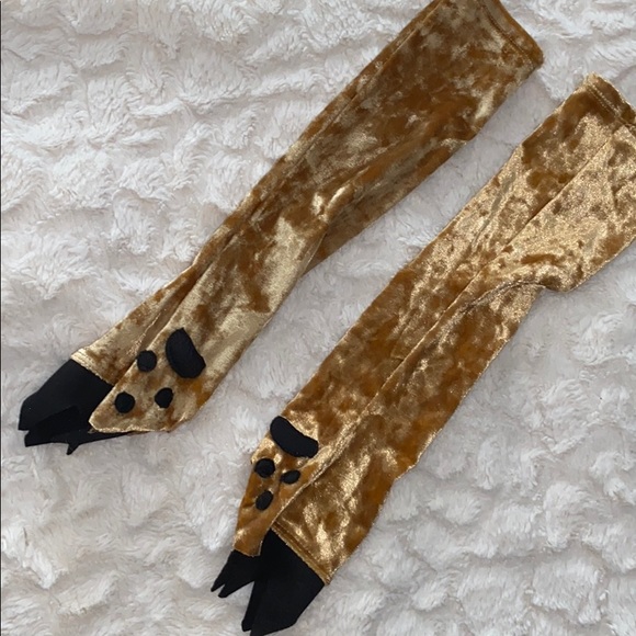 Forplay lion costume - Picture 10 of 10